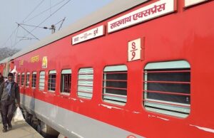 अब वेटिंग टिकट पर स्लीपर-एसी कोच में सफर नहीं कर सकेंगे यात्री