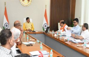 प्रत्येक परिवार को उपलब्ध कराए जाएं रोजगार, अंचलों में लगेंगे व्यापार मेले