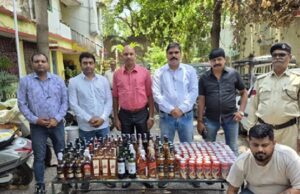 रायपुर के हर्ष प्राइड में आबकारी विभाग का छापा: 105 लीटर विदेशी शराब जब्त