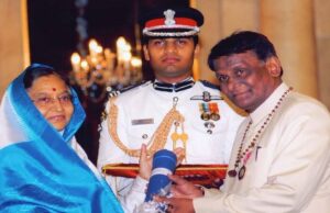 हास्य कवि पद्मश्री डॉ. सुरेन्द्र दुबे का निधन