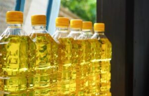 कच्चे खाद्य तेलों पर मूल सीमा शुल्क को 20% से घटाकर किया 10%