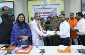 वीर सिपाहियों की कलाई न रहे सूनी, छत्तीसगढ़ की बहनों ने भेजे रक्षासूत्र और दिल से लिखे पत्र