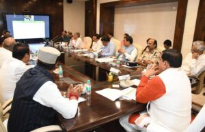 उर्वरक के अवैध व्यापार पर 30 एफआईआर, 56 लायसेंस निरस्त, 70 लाइसेंस निलंबन