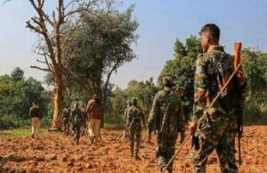 बस्तर रेंज में ₹2.54 करोड़ के इनामी 66 हार्डकोर नक्सलियों का आत्मसमर्पण, शीर्ष माओवादी नेता SZCM रामन्ना ईरपा भी शामिल