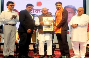 सरकार के कल्याणकारी कार्यक्रमों की सफलता सुनिश्चित कराएं : राज्यपाल
