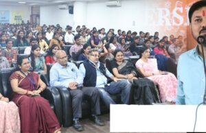 अनुशासन, निरंतर अध्ययन और लक्ष्य के प्रति प्रतिबद्धता ही सफलता की असली कुंजी है : चांसलर अभिषेक अग्रवाल