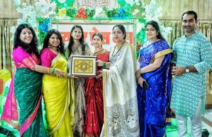 रायपुर प्रेस क्लब में ‘सावन उत्सव’ की धूम, बाल संरक्षण आयोग की अध्यक्ष वर्णिका शर्मा हुई शामिल