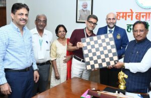मुख्यमंत्री श्री साय से ग्रैंडमास्टर प्रवीण महादेव थिप्से ने की सौजन्य भेंट