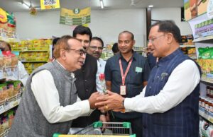 जीएसटी दरों में हुए ऐतिहासिक सुधार से बाजारों में बढ़ी रौनक