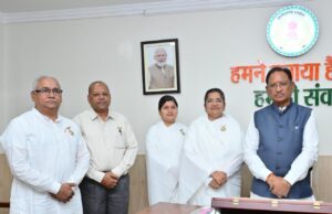 मुख्यमंत्री श्री विष्णु देव साय से प्रजापिता ब्रह्माकुमारी ईश्वरीय विश्वविद्यालय के प्रतिनिधि मण्डल की सौजन्य मुलाकात