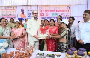 राज्यपाल रमेन डेका ने लखपति दीदियों के हुनर को सराहा