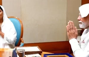 प्रधानमंत्री के साथ सिख संगत की बैठक में प्रसिद्ध गायिका हर्षदीप कौर ने मूल मंत्र का किया सुंदर गायन प्रस्तुत