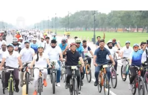 फिट रहने और स्वस्थ भारत के निर्माण के लिए स्वदेशी तरीकों को अपनाने के लिए अवश्य : डॉ. मनसुख मांडविया