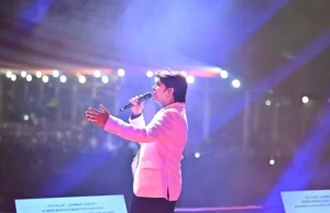 बॉलीवुड गायक अंकित तिवारी ने बिखेरा सुरों का जादू, उनकी आशिकी में डूबे संगीत प्रेमी