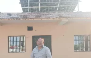सौर ऊर्जा से घर-घर उजाला : खैरागढ़ निवासी विकास आर्या बने ‘बिजली उत्पादक’