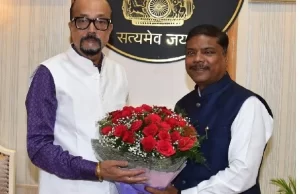 राज्यपाल डेका से वन मंत्री केदार कश्यप ने की सौजन्य भेंट