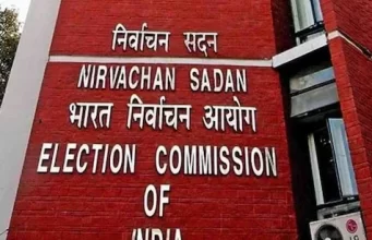 छत्तीसगढ़ में विशेष गहन पुनरीक्षण प्रगति पर, 54 प्रतिशत से अधिक मतदाताओं को गणना प्रपत्र वितरित
