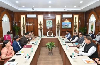 छत्तीसगढ़ राज्य बाल अधिकार संरक्षण आयोग ने प्रदेश के 6 विश्वविद्यालयों के साथ किया एमओयू