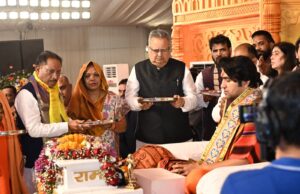 मुख्यमंत्री श्री विष्णुदेव साय दिव्य श्री हनुमंत कथा समारोह में हुए शामिल