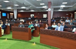 बस्तर के समग्र विकास को लेकर मुख्यमंत्री की अध्यक्षता में हुई उच्चस्तरीय समीक्षा बैठक