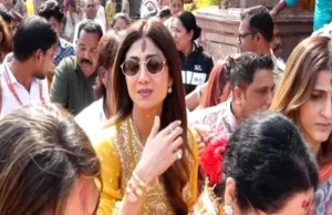 पुरी जगन्नाथ मंदिर पहुंचीं शिल्पा शेट्टी, परिवार संग किए भगवान जगन्नाथ के दर्शन