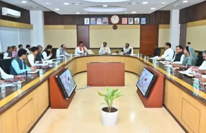 साय कैबिनेट के बड़े फैसले : 10 जिलों में जिला स्तरीय एन्टी नारकोटिक्स टॉस्क फोर्स के गठन,35 आवासीय कॉलोनियों को नगर निगम और नगर पालिकाओं को सौंपने का निर्णय