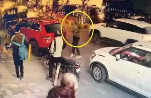 गैंगवार: आईजी ऑफिस के पास 30–35 गोलियां बरसाकर युवक की हत्या