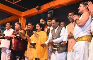 नगरीय निकायों में ऐतिहासिक जनादेश का एक वर्ष: सुशासन, पारदर्शिता और विकास पर जनता की मुहर — मुख्यमंत्री श्री विष्णु देव साय