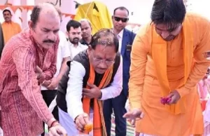 नीलकंठेश्वर महादेव मंदिर के प्राण-प्रतिष्ठा समारोह में सीएम हुए शामिल, सामुदायिक भवन निर्माण की घोषणा