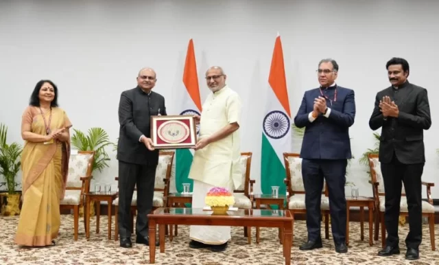 HDS5gwHacAAE-Uj-780x470