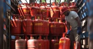 प्रदेश में एलपीजी, पेट्रोल-डीजल का पर्याप्त स्टॉक, जमाखोरी पर तत्काल कार्रवाई के निर्देश, 102 स्थानों से 741 गैस सिलेण्डर जब्त