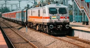 चेरत्तला स्टेशन में बिलासपुर-तिरुनेलवेली एक्सप्रेस का ठहराव की सुविधा