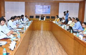 जबरन दबावपूर्वक मैनुअल स्केवेंजर्स का कार्य करवाने वालों पर की जाए कड़ी कार्यवाही- मुख्यमंत्री श्री विष्णुदेव साय