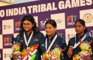 कर्नाटक के तैराक मणिकांता ने स्वर्ण पदकों की हैट्रिक पूरी की, छत्तीसगढ़ की अनुष्का भगत ने जीता दूसरा पदक