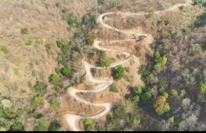 पहाड़ों के बीच बसे बैगा परिवारों तक पहली बार पहुंची पक्की सड़क