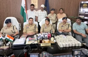 50 लाख लेकर फरार ड्राइवर समेत 7 आरोपी गिरफ्तार, नकदी-लग्जरी कारें बरामद
