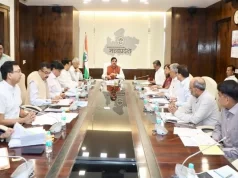 जनकल्याण के कामों में तेज़ी लायें, निरीक्षण करें, गांवों में करें रात्रि विश्राम : मुख्यमंत्री