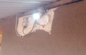 दशकों का अँधेरा टूटा, अबूझमाड़ के ईरपानार गाँव में पहली बार पहुँची बिजली