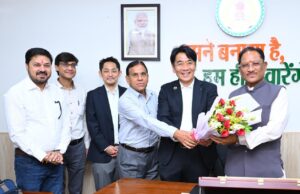 मुख्यमंत्री श्री विष्णु देव साय से जापान के प्रतिनिधिमंडल की सौजन्य मुलाकात: निवेश, तकनीकी सहयोग और औद्योगिक विस्तार को लेकर हुई विस्तृत चर्चा