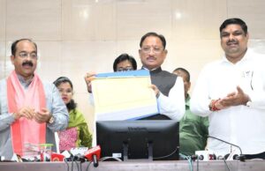 मुख्यमंत्री श्री विष्णुदेव साय ने माध्यमिक शिक्षा मंडल की 10वीं और 12वीं बोर्ड परीक्षाओं के परीक्षा परिणाम जारी कर विद्यार्थियों को दी शुभकामनाएं