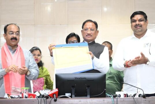 मुख्यमंत्री श्री विष्णुदेव साय ने माध्यमिक शिक्षा मंडल की 10वीं और 12वीं बोर्ड परीक्षाओं के परीक्षा परिणाम जारी कर विद्यार्थियों को दी शुभकामनाएं