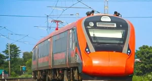 मुंबई-अहमदाबाद वंदे भारत अब हमेशा के लिए 20 कोच के साथ चलेगी