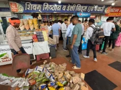 एक्सपायरी सामग्री जब्त, 1.08 लाख रुपये का जुर्माना वसूला