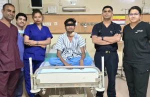 10 साल से खाँसी में खून की समस्या झेल रहे युवक को अम्बेडकर अस्पताल में मिली नई जिंदगी