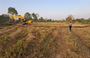 तांदुला नदी को मूल स्वरूप में लाने बड़ी कार्रवाई, 24 घंटे के अल्टीमेटम के बाद हटा अवैध कब्जा