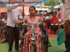 मोटराइज्ड ट्राईसाइकिल मिलने से बढ़ी आत्मनिर्भरता की उम्मीद