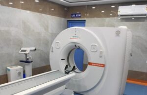 जिला चिकित्सालय सूरजपुर में स्वास्थ्य सेवाओं की बड़ी सौगात : मुख्यमंत्री श्री विष्णु देव साय ने किया अत्याधुनिक सीटी स्कैन सुविधा का वर्चुअल शुभारंभ