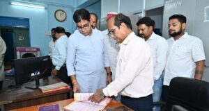 उच्च शिक्षा मंत्री श्री टंक राम वर्मा का औचक निरीक्षण