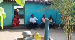 तकनीकी कर्मचारियों और हैंडपंप मैकेनिकों को खराब हैंडपंपों, पाइपलाइन संबंधी समस्याओं व पेयजल व्यवस्था में आने वाली बाधाओं के तत्काल निराकरण के निर्देश