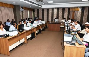 ‘नागरिकों की सुविधा सर्वोपरि, भविष्य की जरुरतों के अनुरूप करें निर्माण’